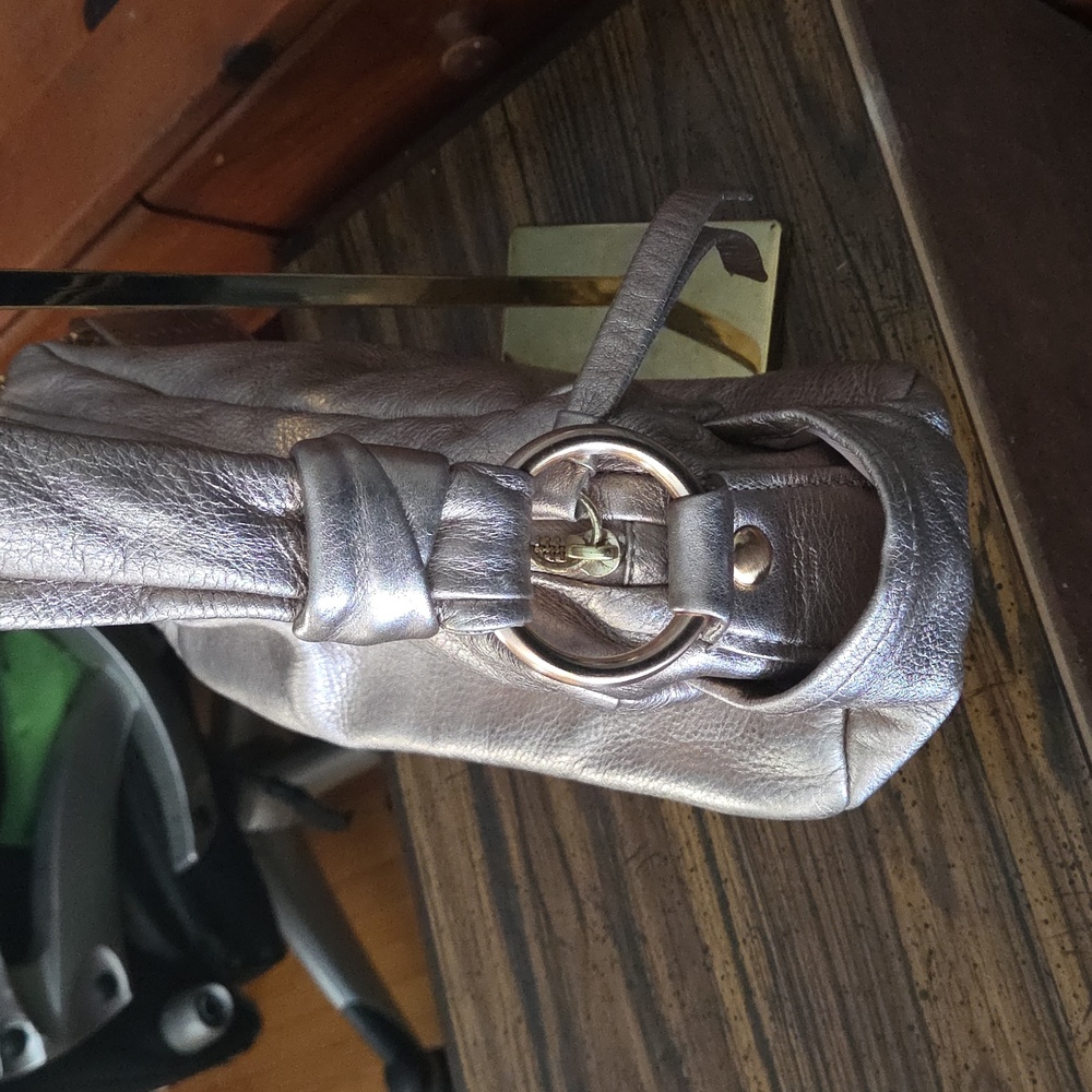 Coach Parker 2008 13465 Shoulderbag Rosegold Metallic Leather $399 Retail GUC - Picture 6 of 16